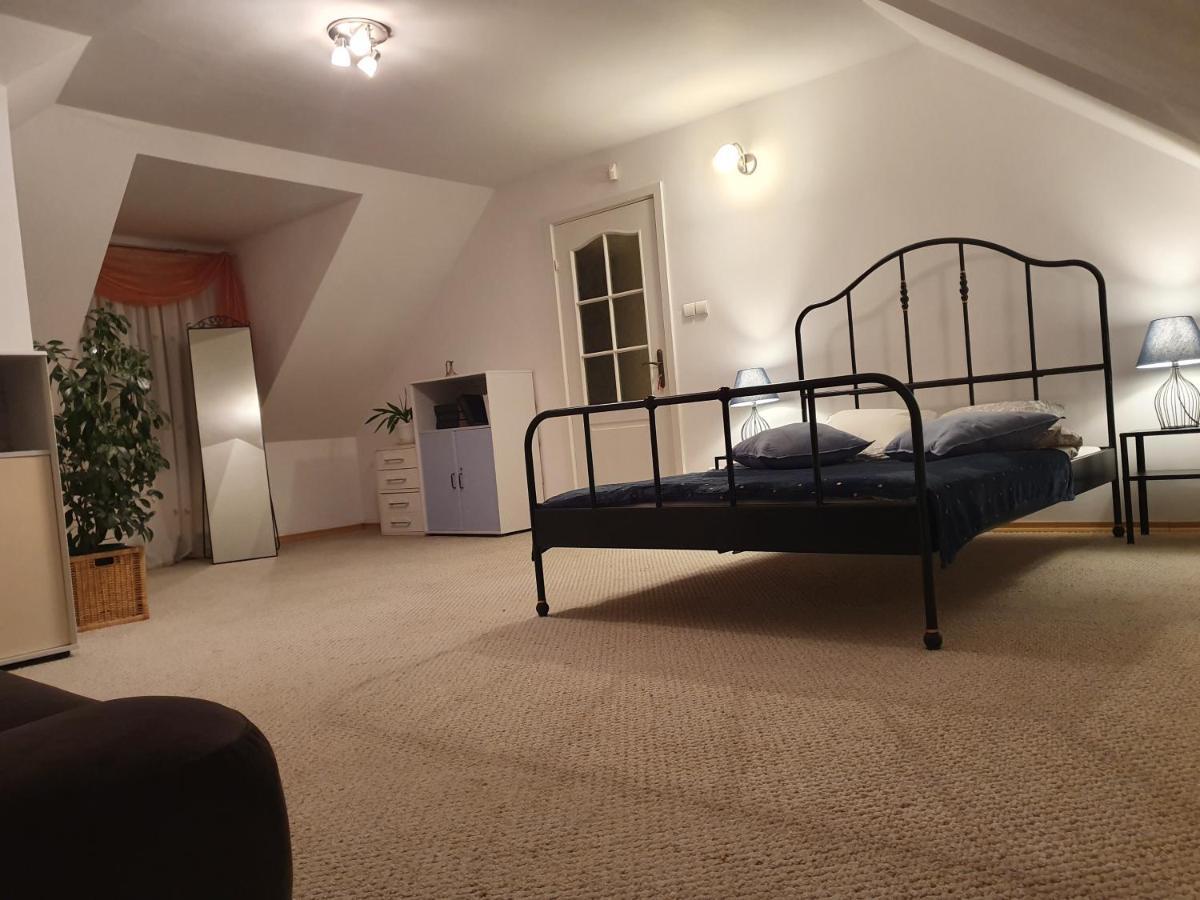 Mieszko Rooms Legionowo Buitenkant foto