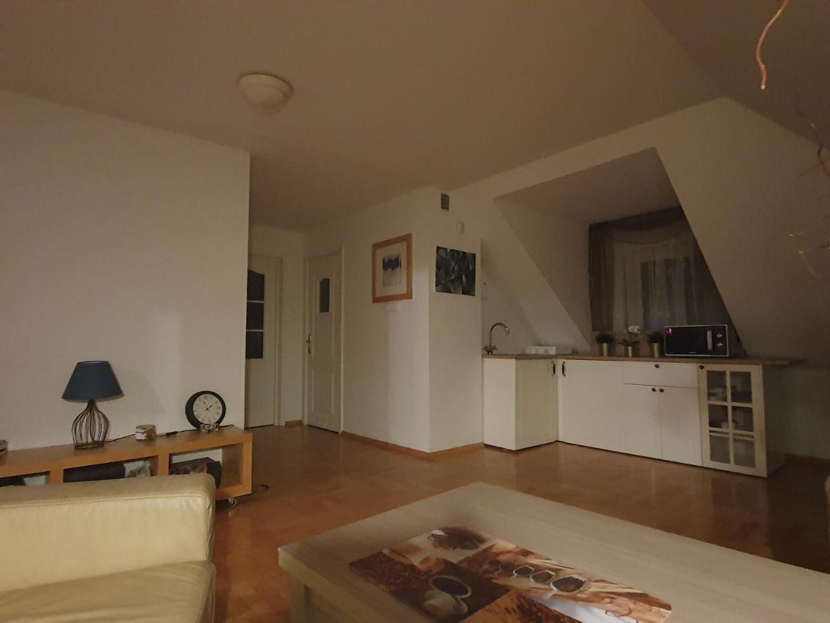 Mieszko Rooms Legionowo Buitenkant foto